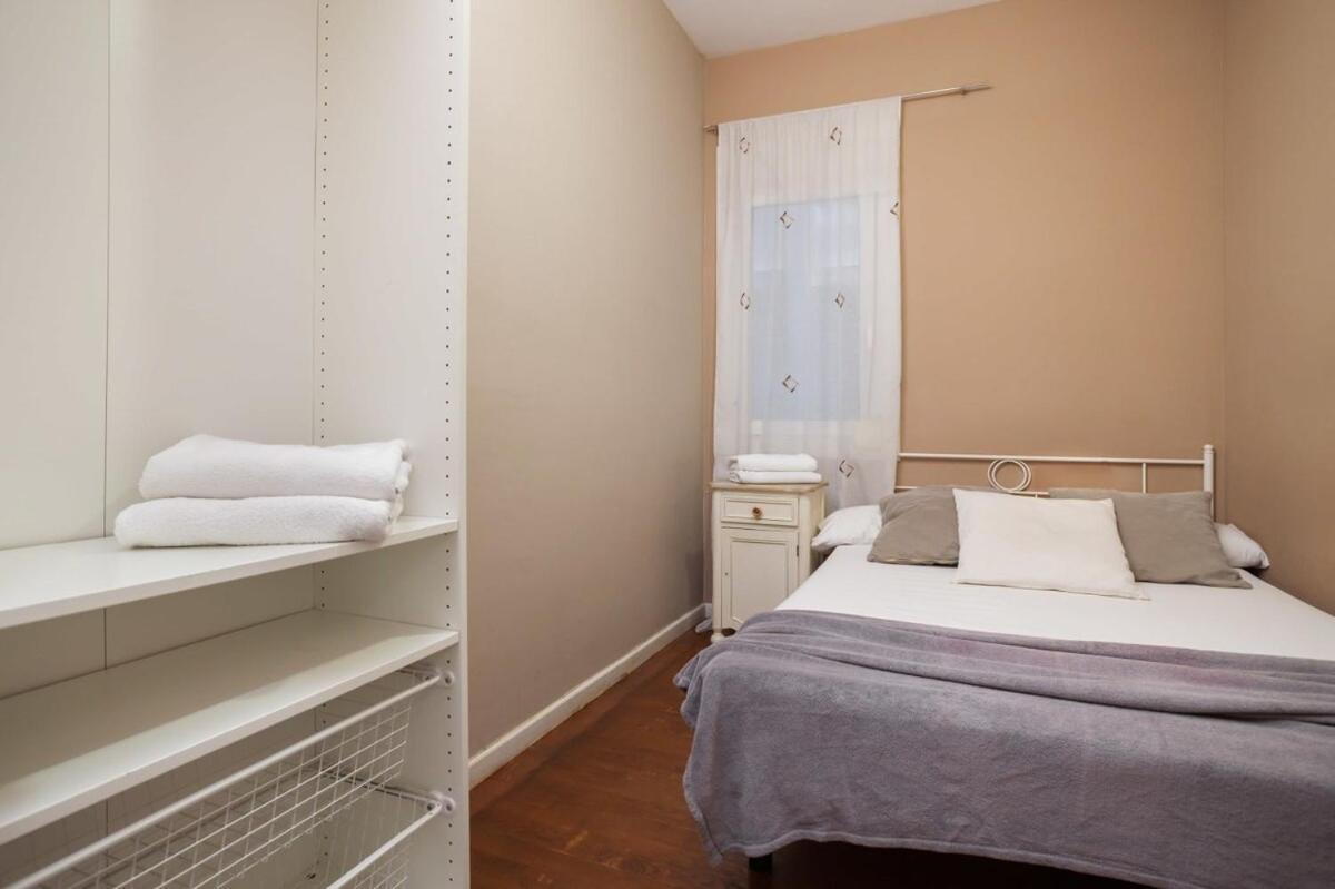 Next To Sagrada Familia 4-Bedroom Apartment Барселона Экстерьер фото