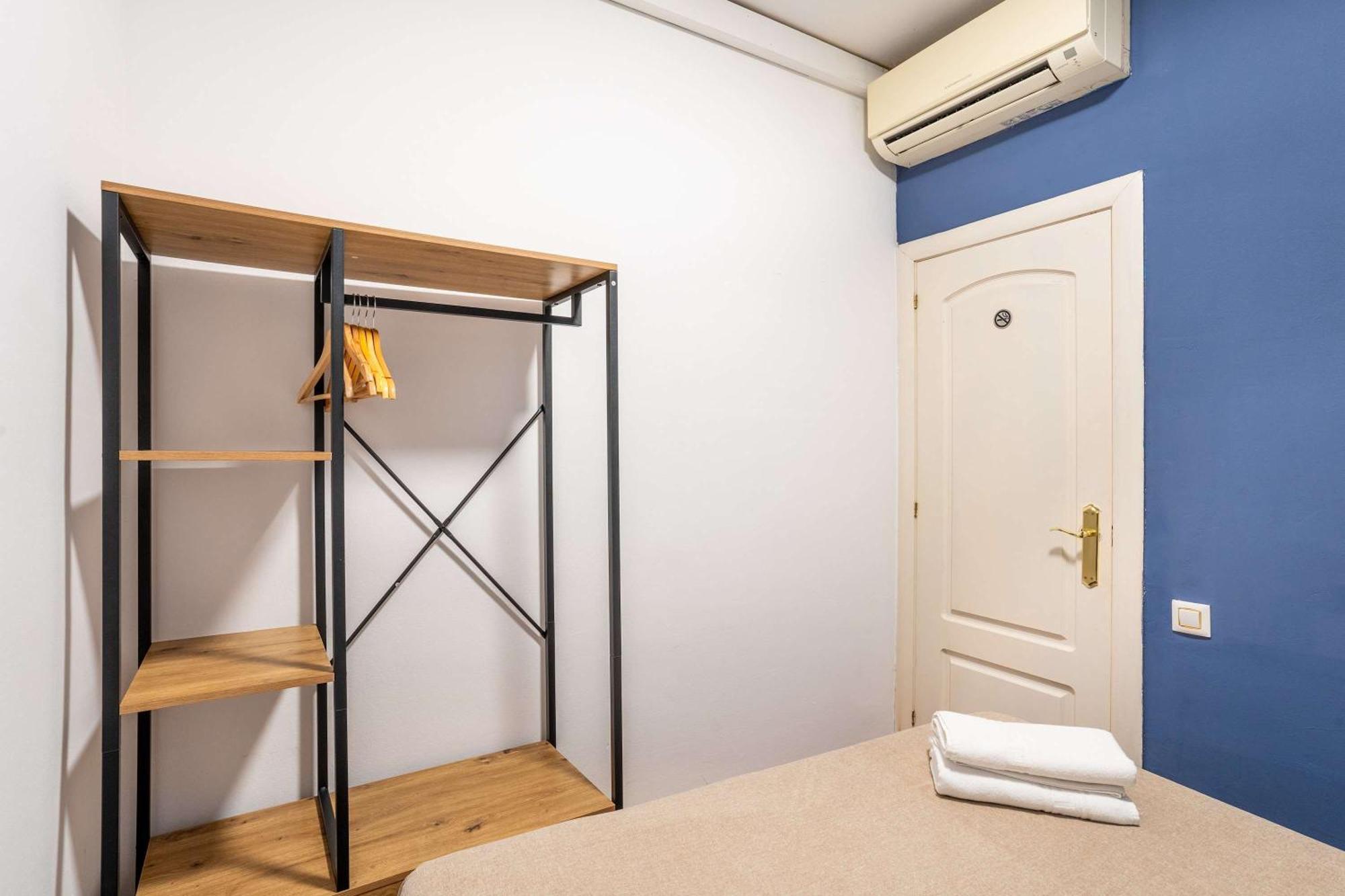 Next To Sagrada Familia 4-Bedroom Apartment Барселона Экстерьер фото
