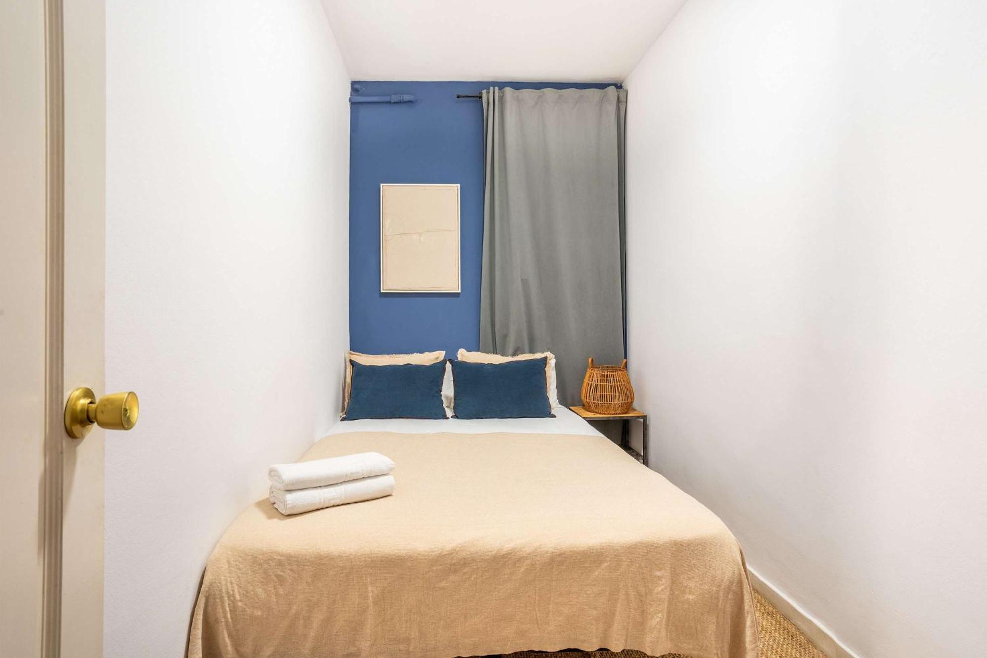 Next To Sagrada Familia 4-Bedroom Apartment Барселона Экстерьер фото